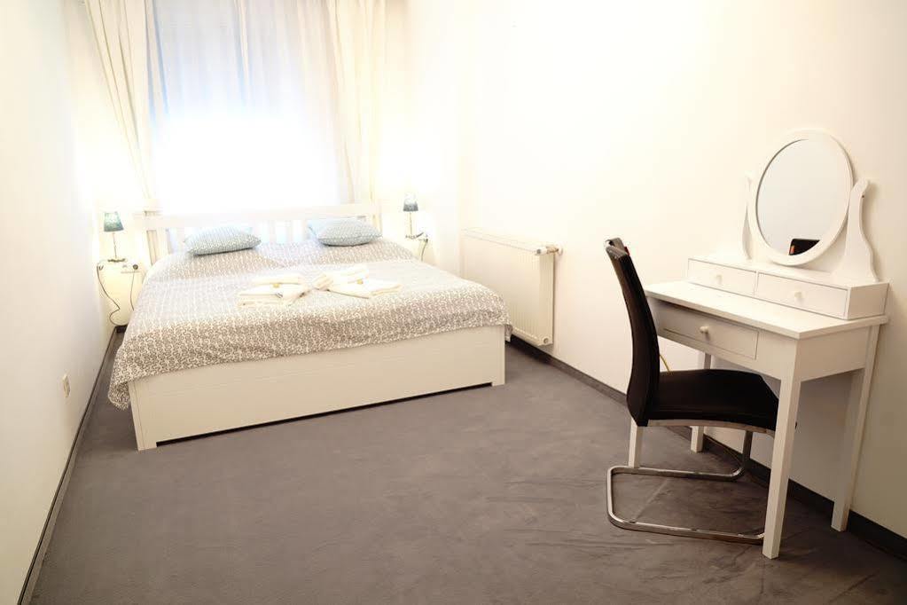 Apartment Wohnen Im Herzen Von At The Waterfront Wien